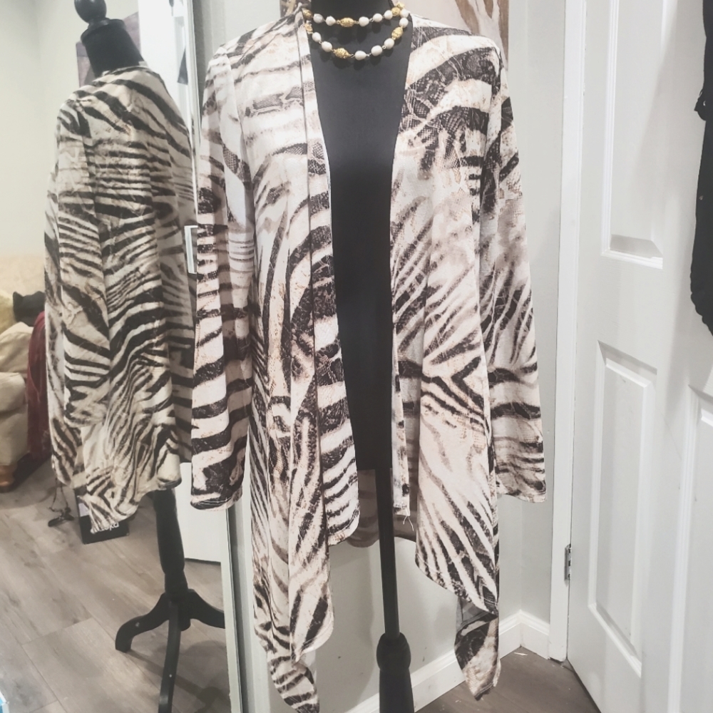 L/S Lightweight Flyaway